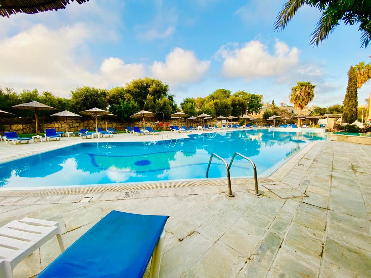 Basillica 3 Bedrooms Apartment Paphos Buitenkant foto